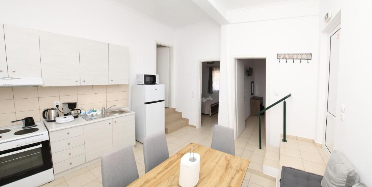 Lampias Apartments ケラモティ エクステリア 写真